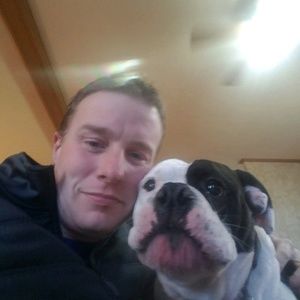 Meet your Posher, Cory